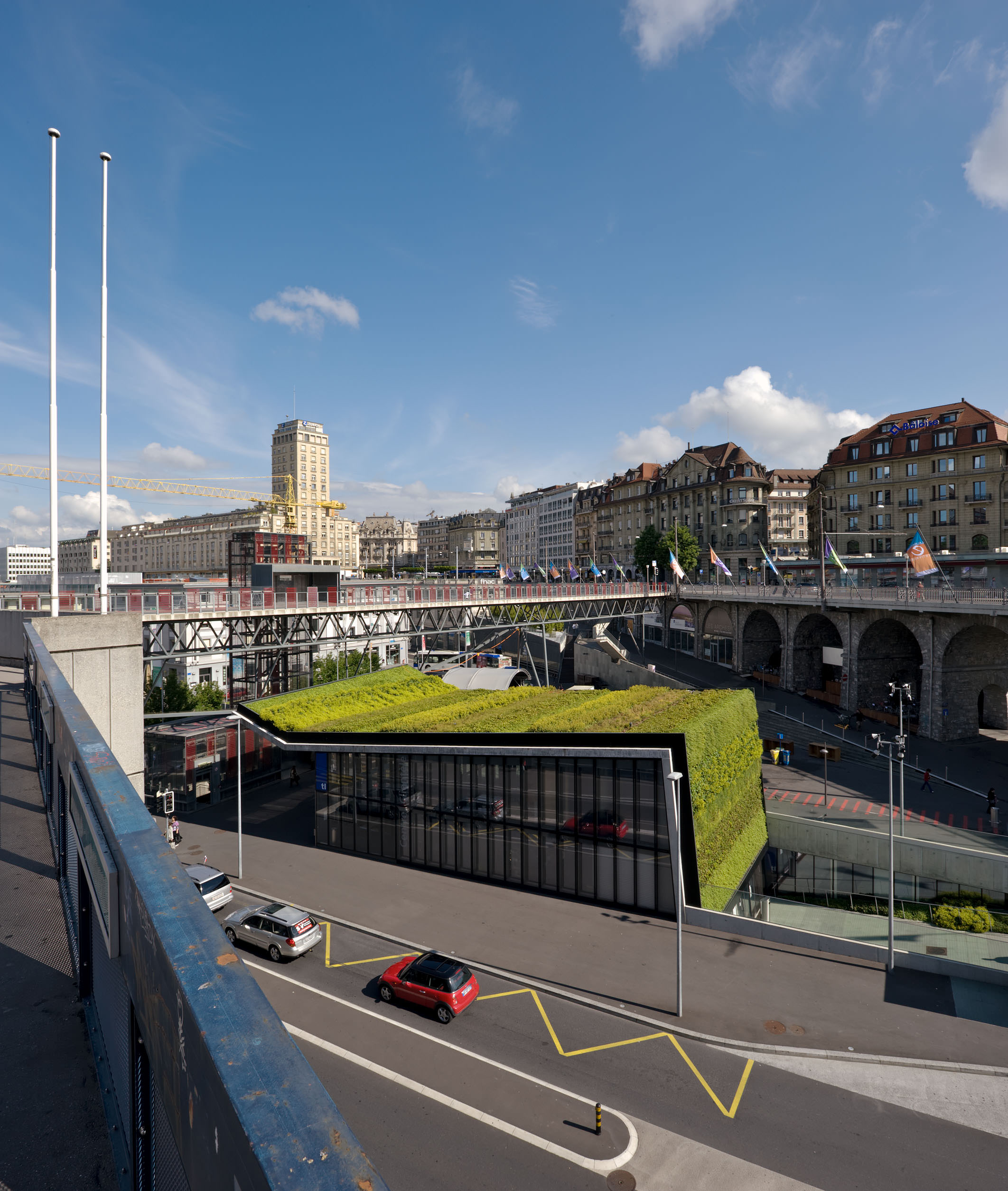 E10293 · MplusV Metro Flon